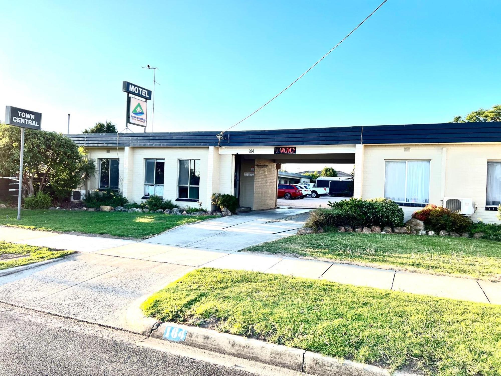 Bairnsdale Town Central Motel Exterior photo