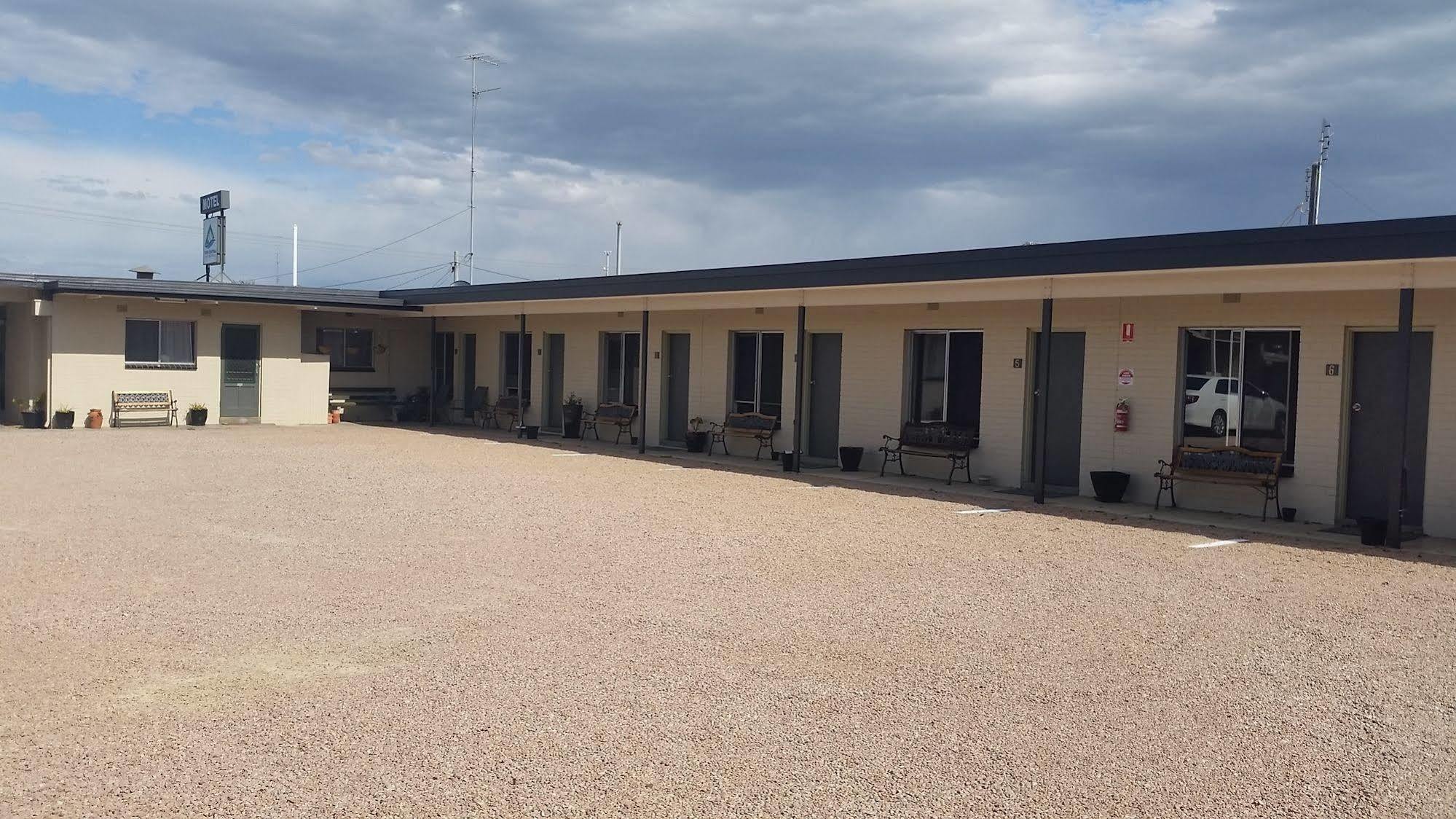 Bairnsdale Town Central Motel Exterior photo